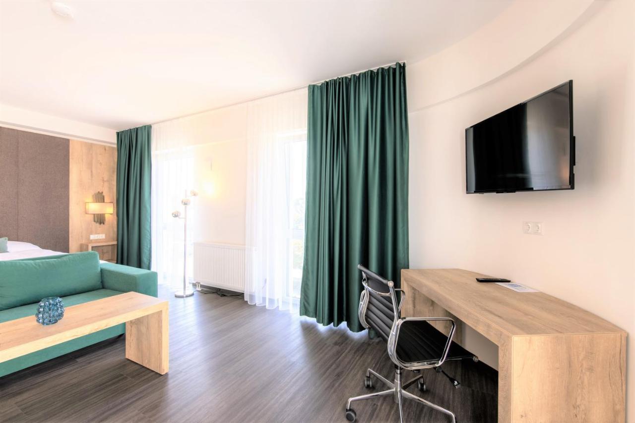 Luxstay Karben Neue Mitte - Self-Check-In Exterior foto